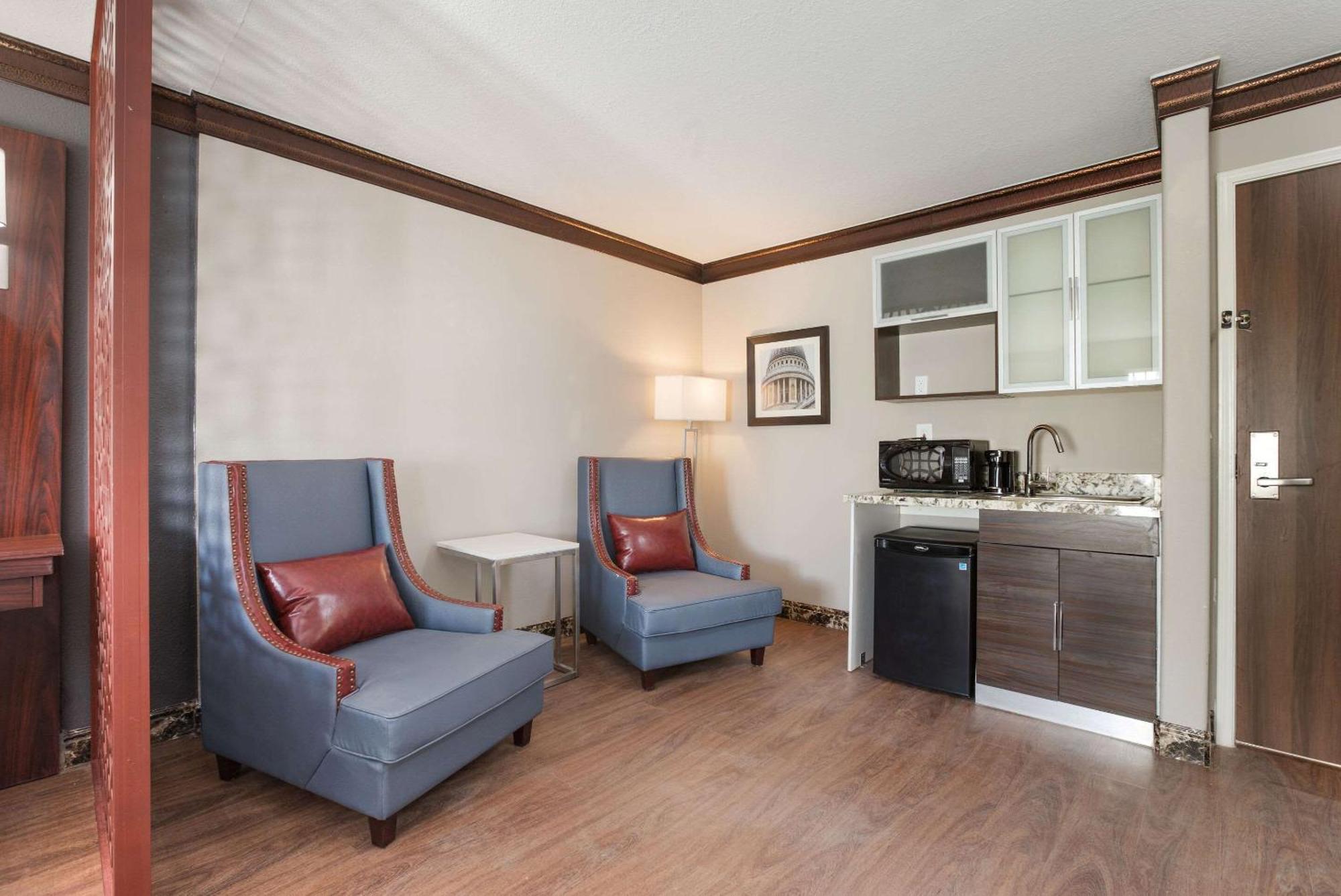 The Leo Collection Detroit, Ascend Hotel Collection Lincoln Park Eksteriør bilde